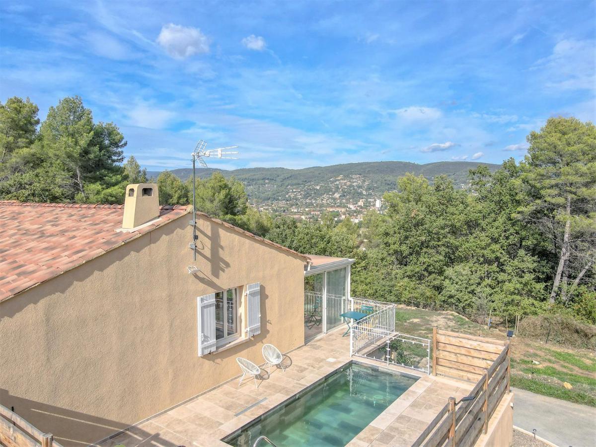 Charmante Maison Climatisee Avec Piscine 德拉吉尼昂 外观 照片
