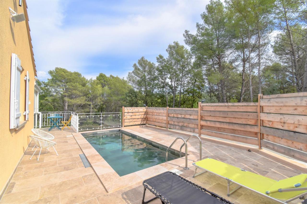Charmante Maison Climatisee Avec Piscine 德拉吉尼昂 外观 照片